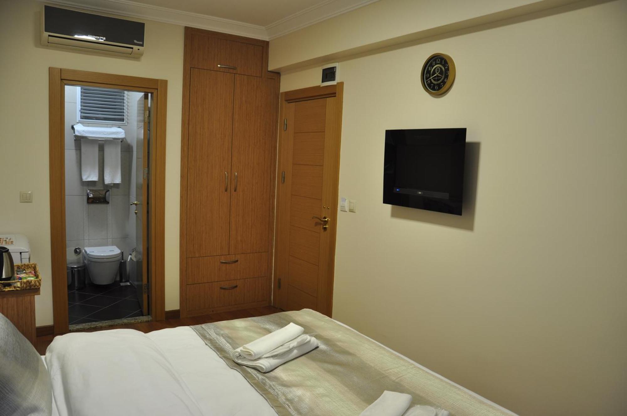 My World Hotel Istanbul Bagian luar foto