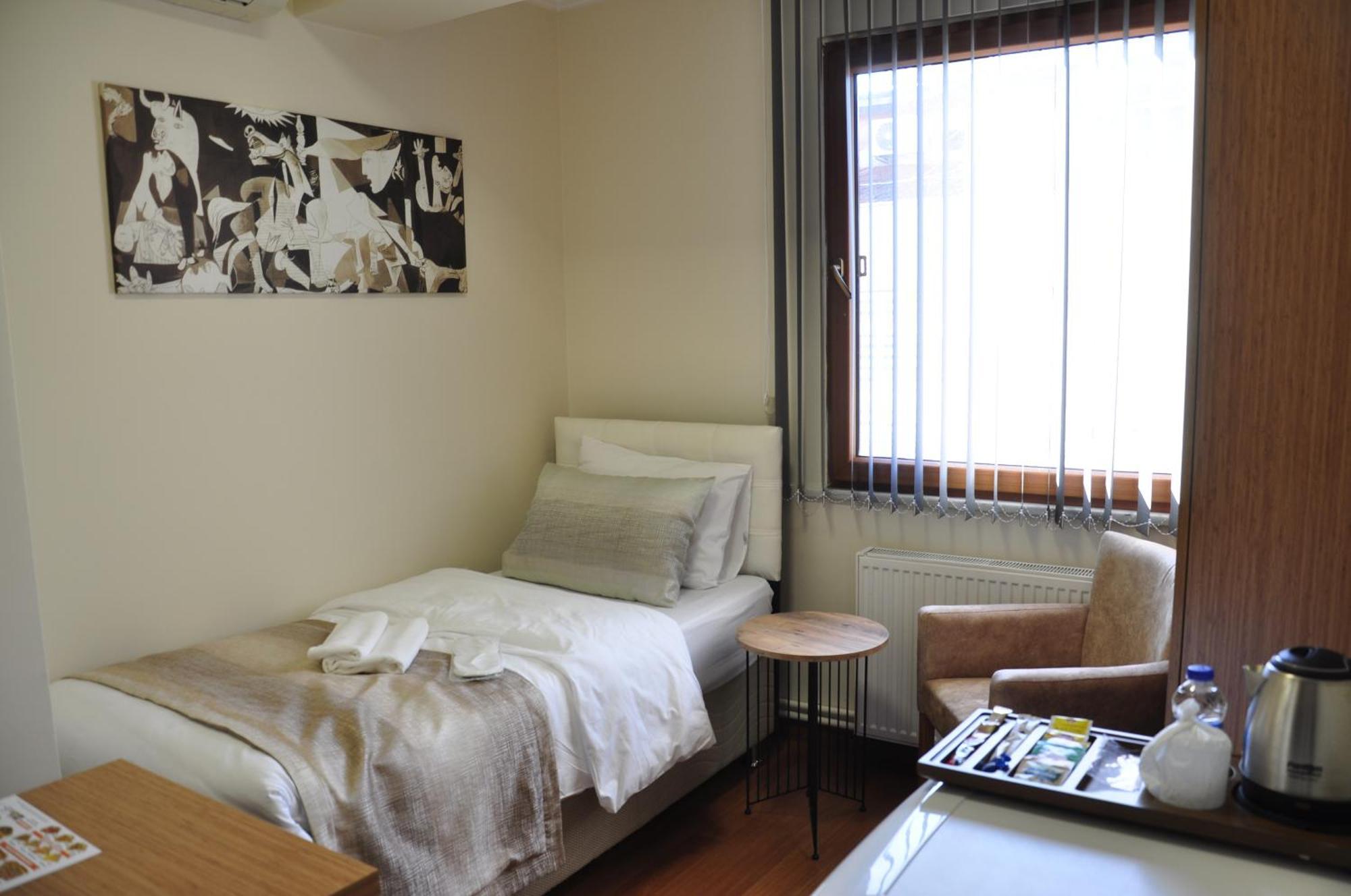 My World Hotel Istanbul Bagian luar foto