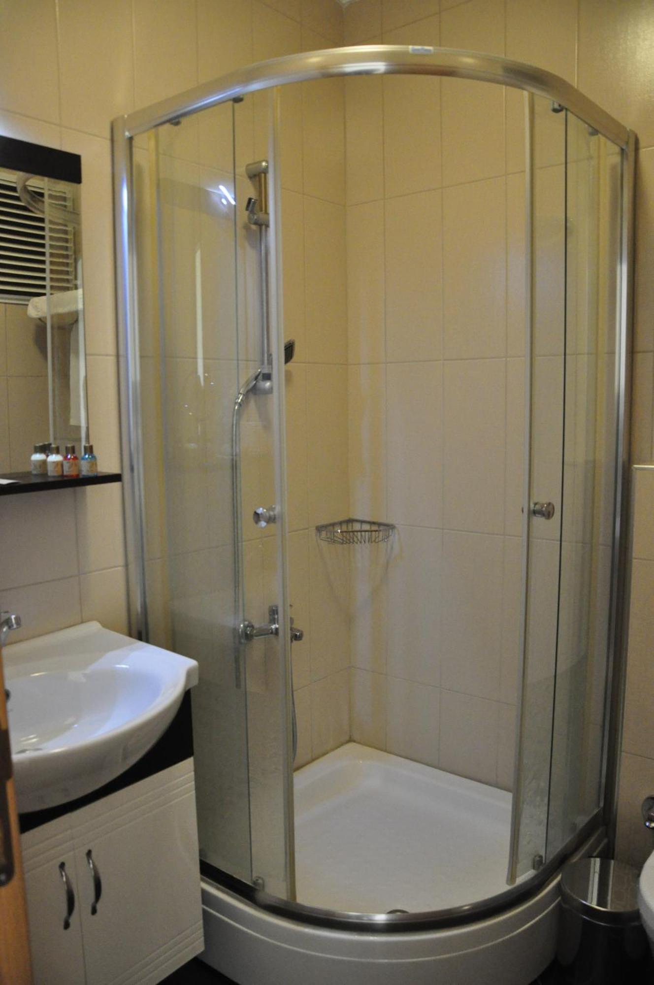 My World Hotel Istanbul Bagian luar foto